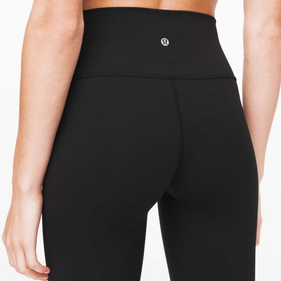 Lululemon Wunder Under Crop - Picture 3 of 8